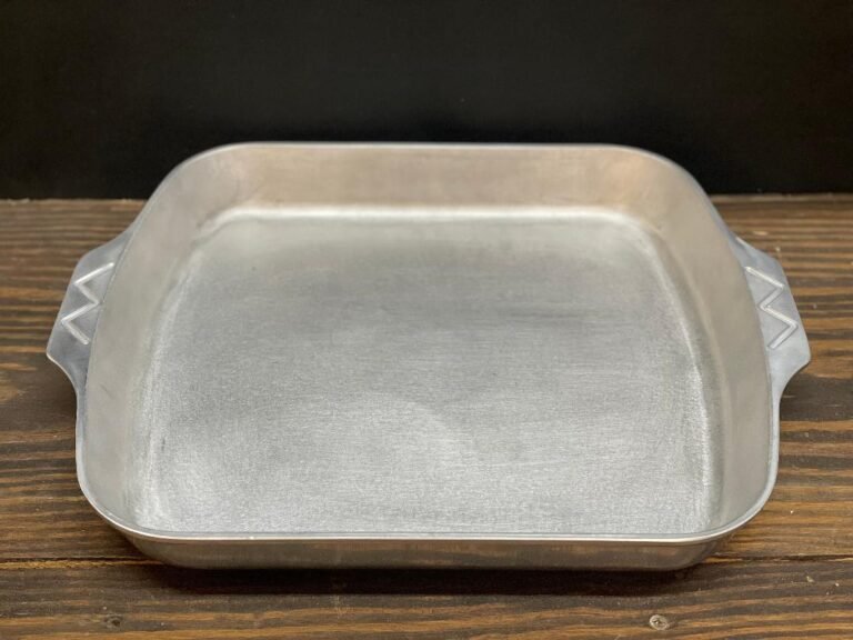 Magnalite Baking Pan Professional-Grade Aluminum Cookware